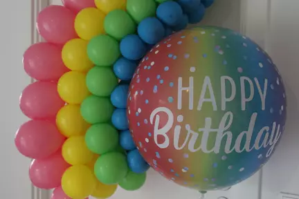 Regnbue balloner fødselsdag