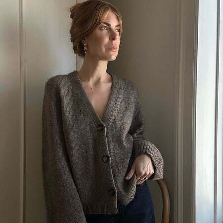 model ifoert strikket cardigan number 10 fra my favorite things knitwear