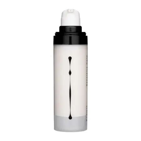 Serum anti-aging serum med retinoid, hyaluronsyre og niacinamid.