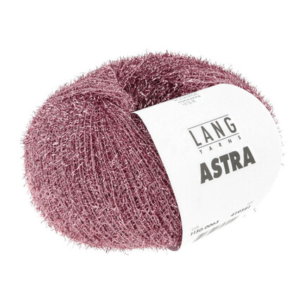 Lang Yarns Astra glimmergarn i farven Pink – garnnøgle med banderole, der fremhæver den glitrende struktur.