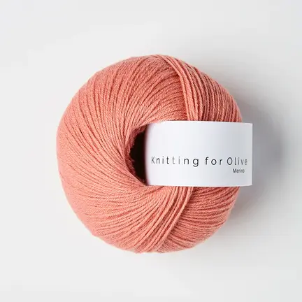 garnnoegle merino fra knitting for olive i farven flamingo