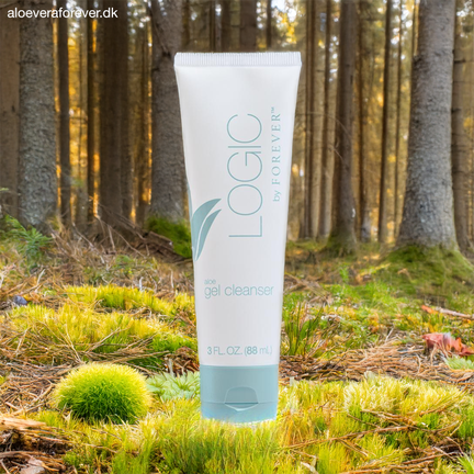 LOGIC by Forever aloe gel cleanser
