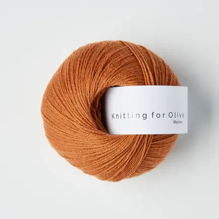 garnnoegle i merino fra knitting for olive i farven kobber