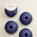 4 garnnoegler i kvaliteten arctic pearl fra pascuali i farven 12 navy