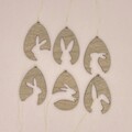 påskeæg-med-hare-silhouette-træ-dekoration-påske-valnød