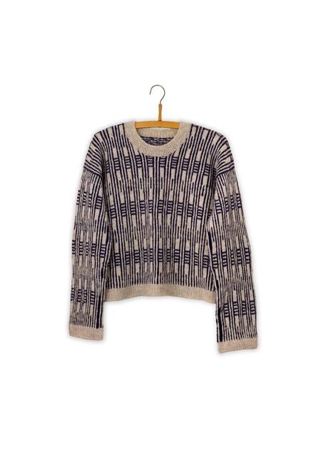 sweater på bøjle, front, Grace Sweater fra wieseknit – grafisk strikket sweater i Jensen fra Isager Yarn