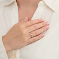 Fleur ring in sterling silver with 14-carat gold and 0.014 ct. brilliant-cut diamonds (W.SI) on the model