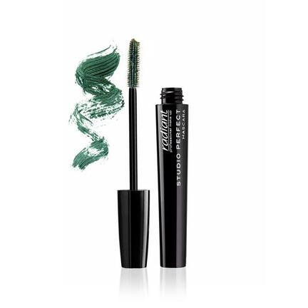 Studio Perfect mascara i grøn med børste, ved siden af farvede strøg af mascara, der fremhæver dens evne til at skabe volumen og længde