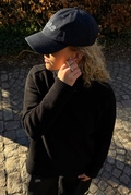 Anna wearing Seashell Secrets ring made of 925 pure sterling silver.