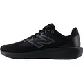 New Balance M413LA3 sort herresneaker med sort sål, snørelukning og New Balance-logo på siden.