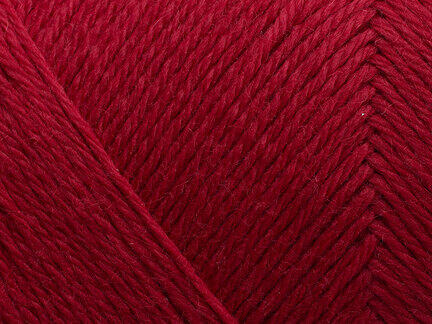 close up af garnet arwetta classic fra Filcolana i farve 317 cerise