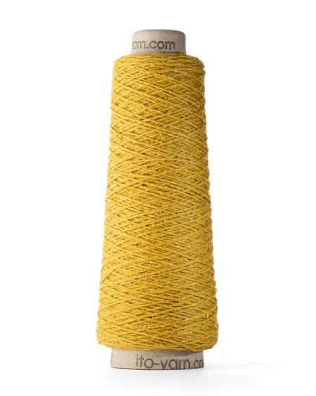 Garnet Shimo fra ITO garn i farven straw