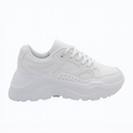Chunky hvid sneaker i sporty og stilrent design til damer.