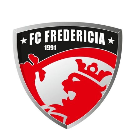 Rundt FC Fredericia kageprint med navn til personlig fodboldkage