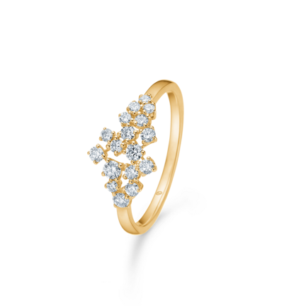 STARRY NIGHT diamond ring in 14 karat gold | Danish design by Mads Z