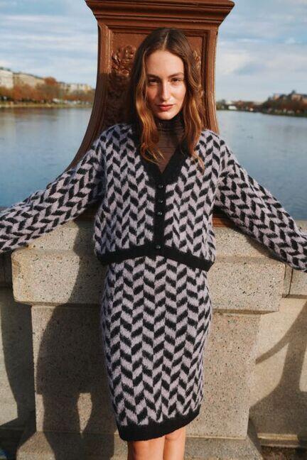 Billie Jean Skirt og Jacket af Popknit – matchende sæt i tofarvet jacquard, Isager Archives 2