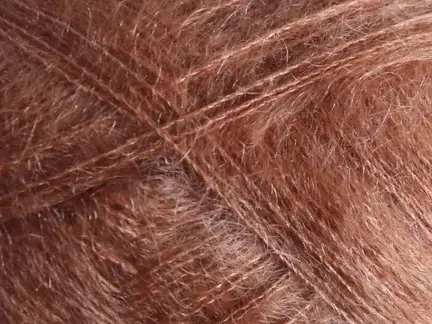 close up af tilia fra filcolana farve 388 toffee