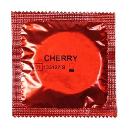Cherry Kondom med kirsebærsmag – glat latexkondom i rød emballage