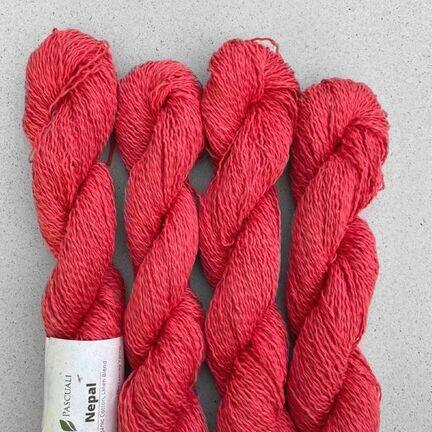 4 garnnoegler af maerket nepal fra pascuali i farven rosehip