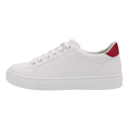 Hvid sneaker med rød hælkappe og lynlåsdetalje i siden