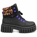 Sort chunky damestøvle med leoparddetaljer og lilla beslag – sideprofil