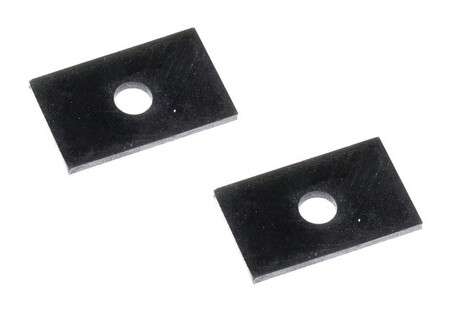 Køler montagegummi 2 stk. Passer på: De fleste kølere Bruges mellem køler og forbro, for at tage vibrationerne så køleren ikke revner over tid. OEM ref. Landini 180705M1 Massey Ferguson 180705M1