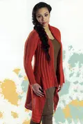 Strikket rød Budda cardigan designet af Annette Danielsen fra bogen Østen for Solen, strikket i Isagergarn