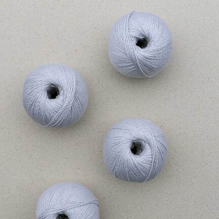 4 garnnoegler af market sole fra pascuali i farven cloud