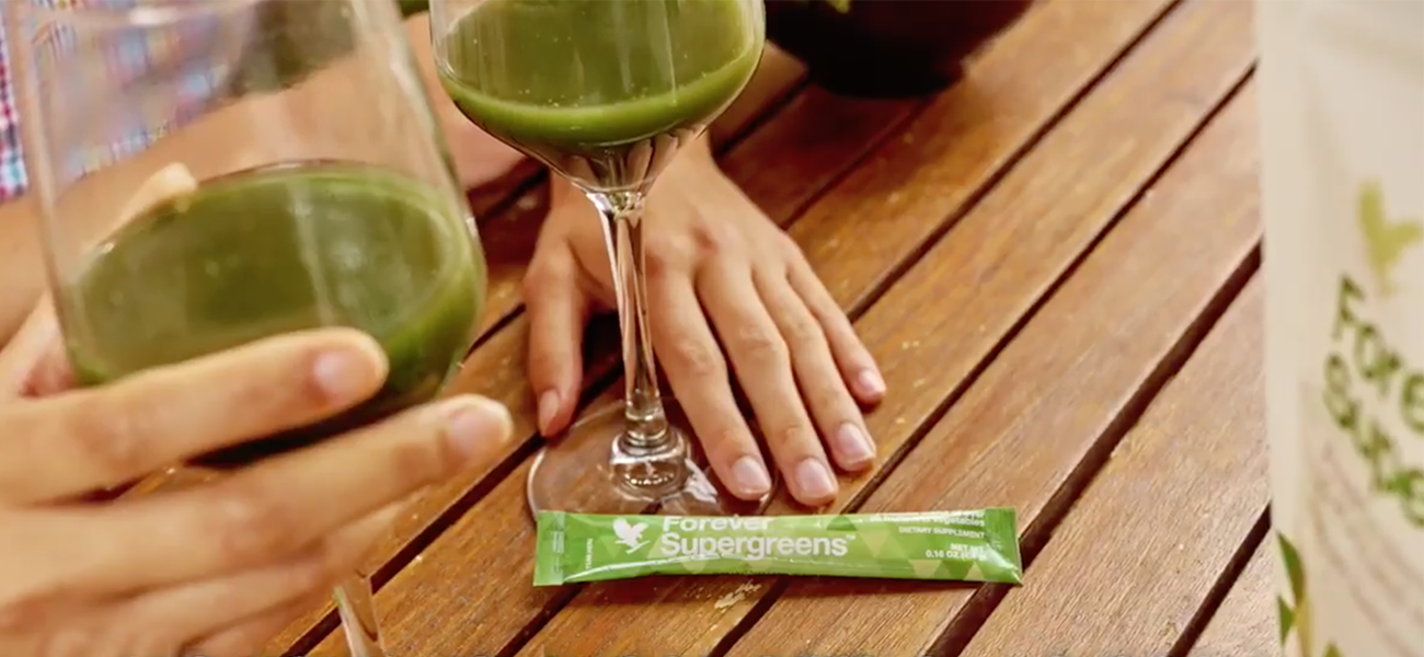 Forever Supergreens™ stick til drinks