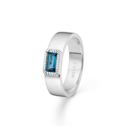 INDIGO silver ring with blue topaz | Danish design by Mads Z