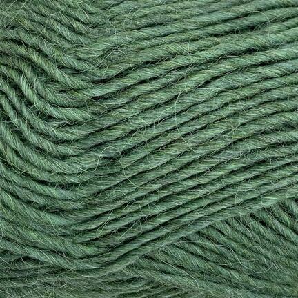 Close up af garnet Lamauld fra CaMaRose i farven mørk avocado