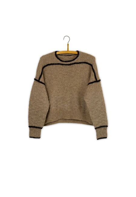 Zoe Loop Sweater fra Other Loops på bøjle – strikket i Tvinni fv. 7s, Soft Fine E7s og Bouclé 30. Grafisk bieser og strukturmønster. Isager Archives 2.