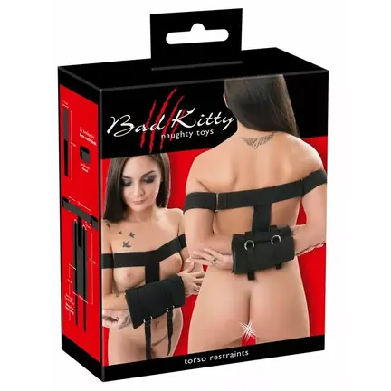 Bad Kitty Naughty Toys Torso Restraints – justerbart fikseringssæt i læderlook med metalringe og spænder, unisex bondageudstyr til dominans og kontrol.
